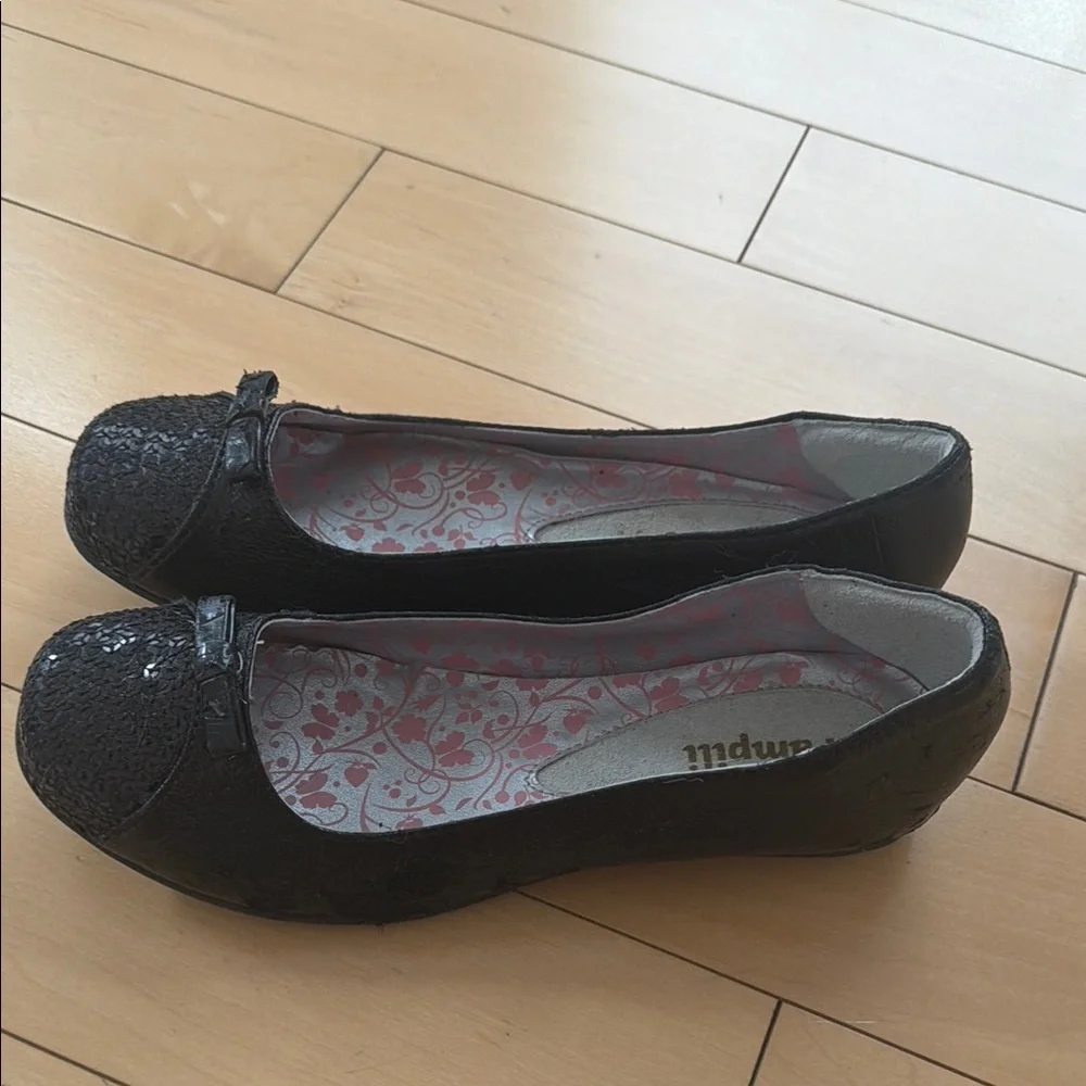 Pampili Black Sequin Cap-Toe Flats